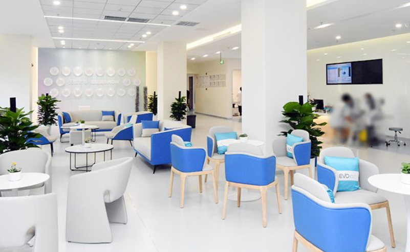 了解北京爱尔英智眼科医院王大禹医生口碑,白内障手术和眼底病治疗他在行!