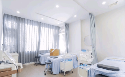 四、如何判断自己是否适合选择黄良飞医生？