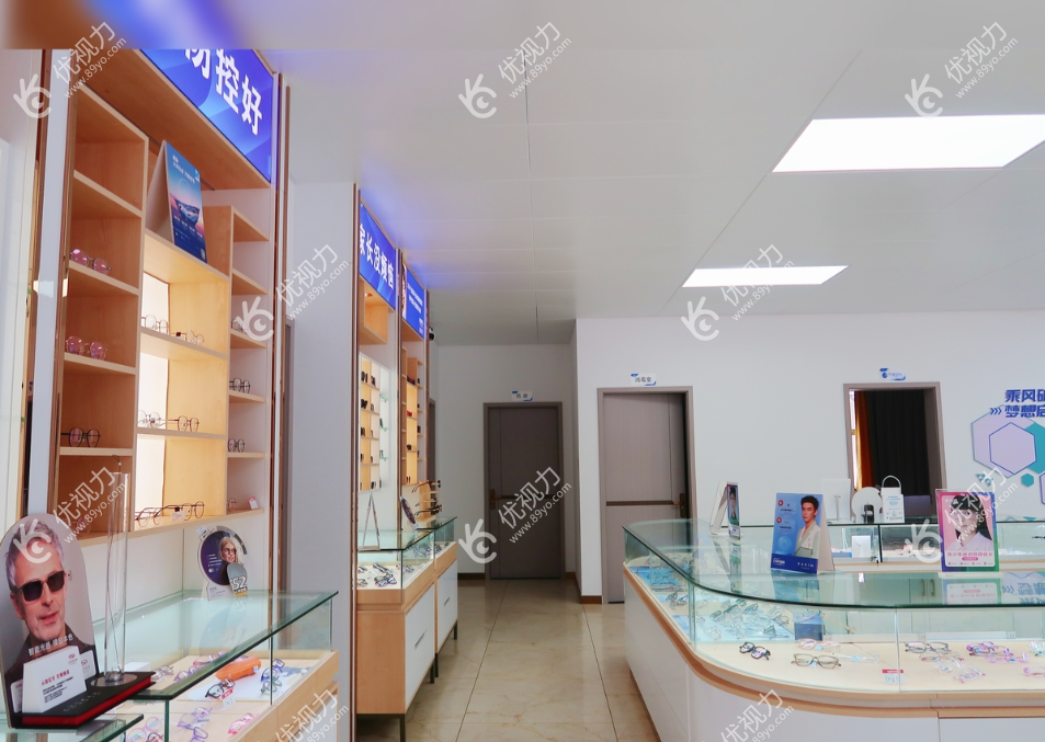 桂林克尼尔眼科走廊