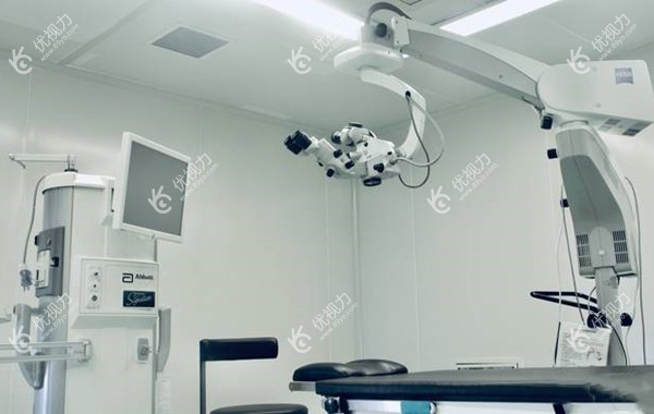 哈尔滨普瑞眼科医院标准手术室